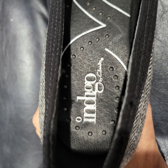 Women's Heels - Picture 8 of 9